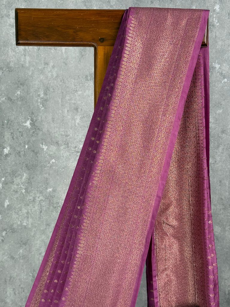SEMI GEORGETTE ANTIQUE ZARI BANARASI SAREE - Image 2