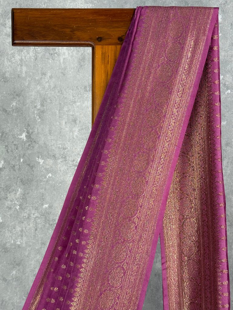 SEMI GEORGETTE ANTIQUE ZARI BANARASI SAREE - Image 3