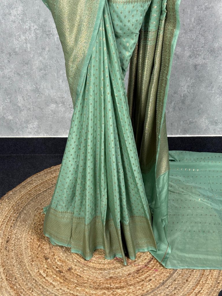 SEMI GEORGETTE ANTIQUE ZARI BANARASI SAREE - Image 3