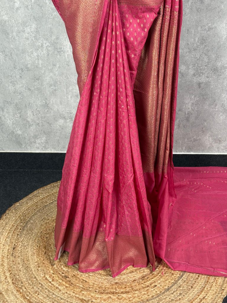 SEMI GEORGETTE ANTIQUE ZARI BANARASI SAREE - Image 3