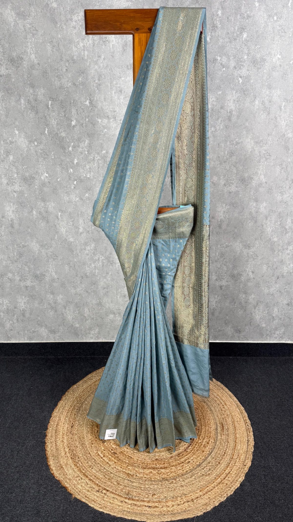 SEMI GEORGETTE ANTIQUE ZARI BANARASI SAREE