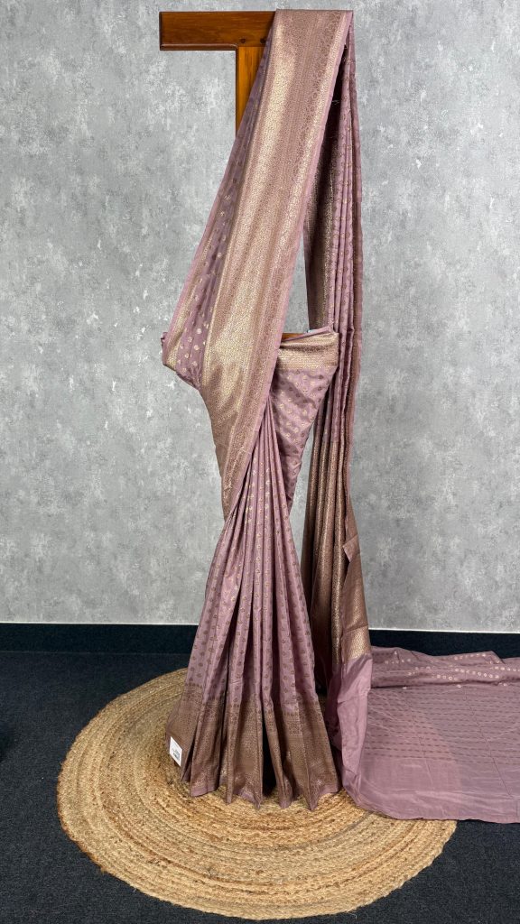 SEMI GEORGETTE ANTIQUE ZARI BANARASI SAREE